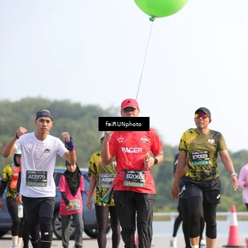 Runner Photo 6591850
