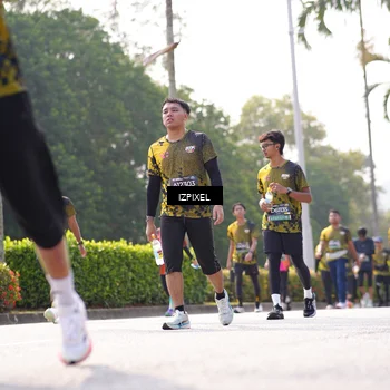 Runner Photo 6591853