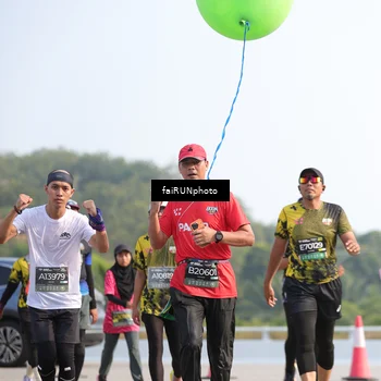 Runner Photo 6591858