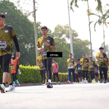 Runner Photo 6591859