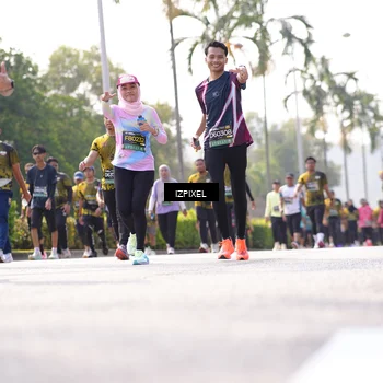 Runner Photo 6591895
