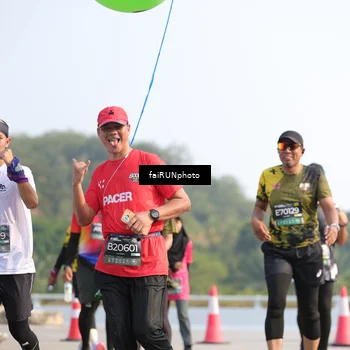 Runner Photo 6591940