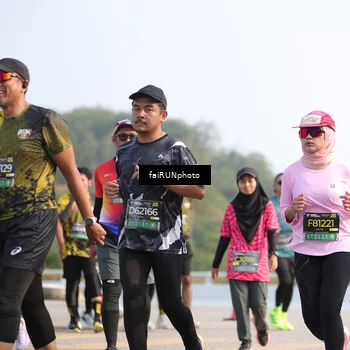 Runner Photo 6592021