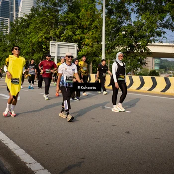 Runner Photo 6592030
