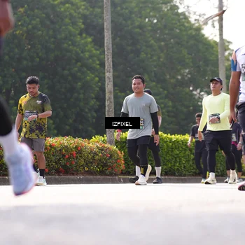 Runner Photo 6592120