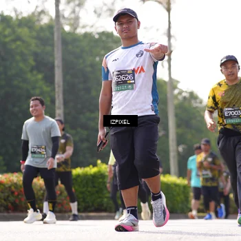 Runner Photo 6592164