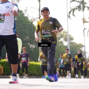 Runner Photo 6592167