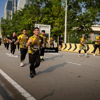 Runner Photo 6592179