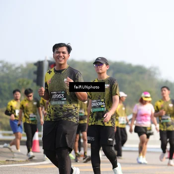 Runner Photo 6592189
