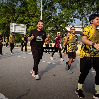 Runner Photo 6592208