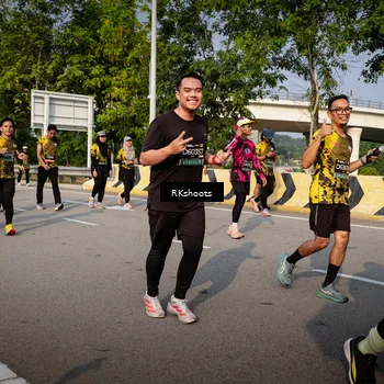 Runner Photo 6592234