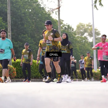 Runner Photo 6592247