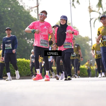 Runner Photo 6592327