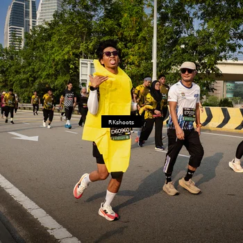 Runner Photo 6592344