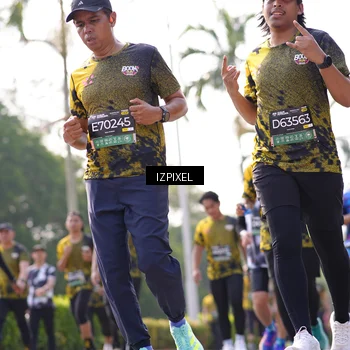 Runner Photo 6592361