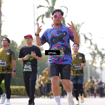 Runner Photo 6592391