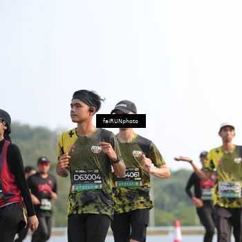 Runner Photo 6592400