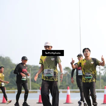 Runner Photo 6592404