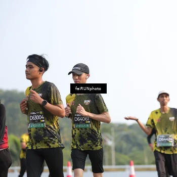 Runner Photo 6592410