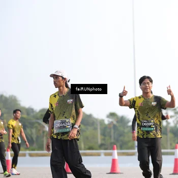 Runner Photo 6592414