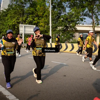 Runner Photo 6592418