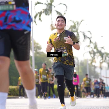 Runner Photo 6592436