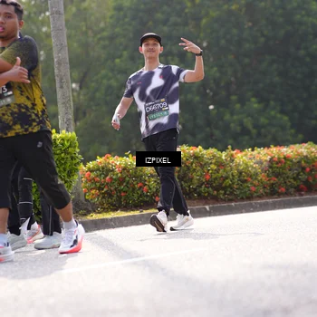Runner Photo 6592461