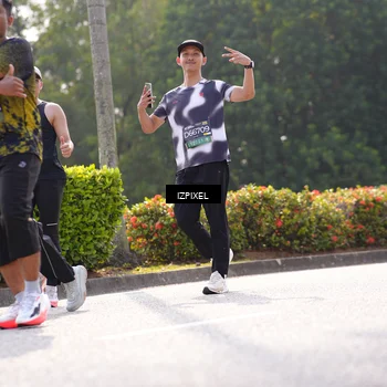 Runner Photo 6592502