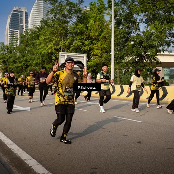 Runner Photo 6592516