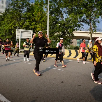 Runner Photo 6592547