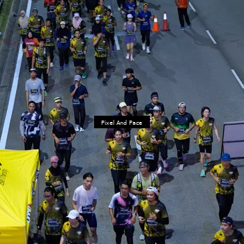 Runner Photo 6592605