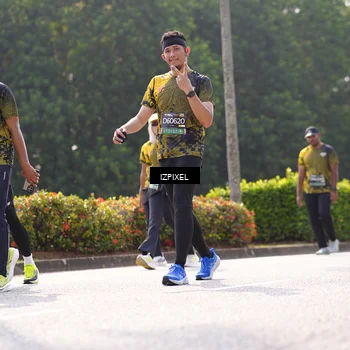 Runner Photo 6592609