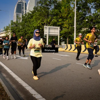 Runner Photo 6592622