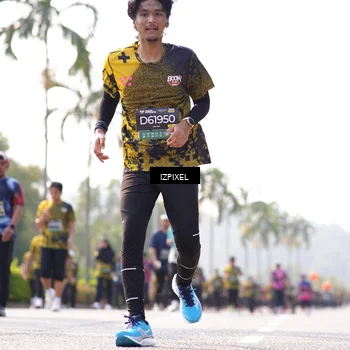 Runner Photo 6592677
