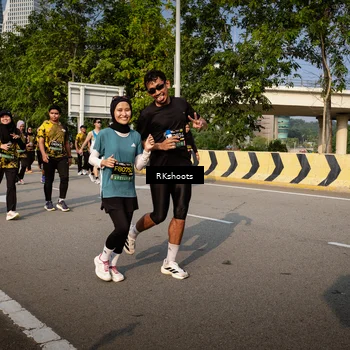 Runner Photo 6592715