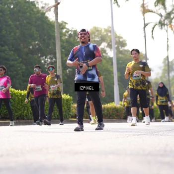 Runner Photo 6592733