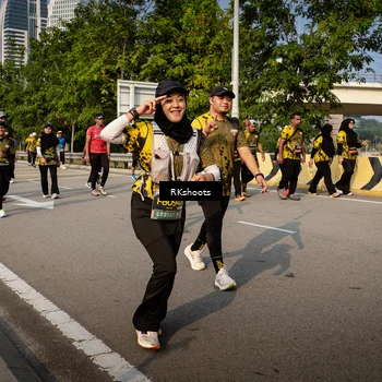 Runner Photo 6592792