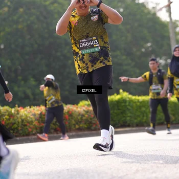 Runner Photo 6592850