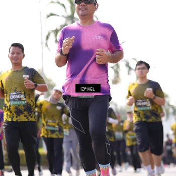 Runner Photo 6592932