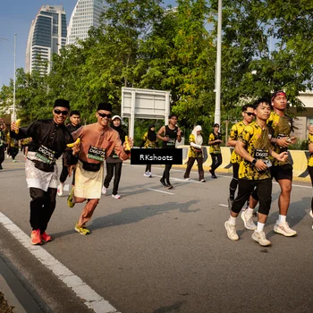 Runner Photo 6592956