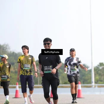 Runner Photo 6592960