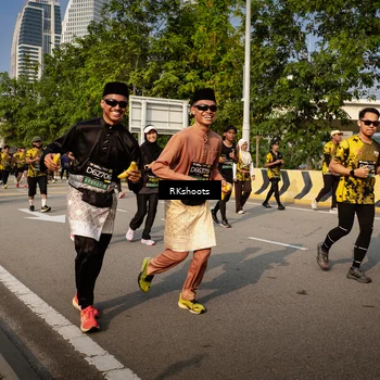 Runner Photo 6593025