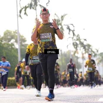 Runner Photo 6593053