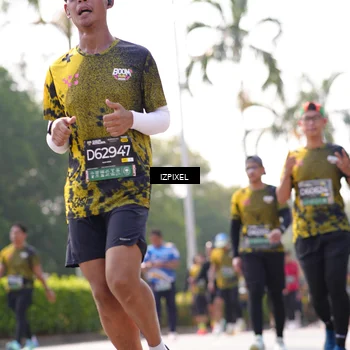 Runner Photo 6593059