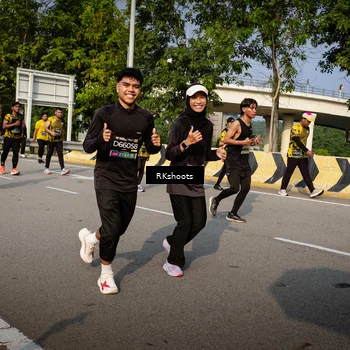 Runner Photo 6593070