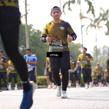 Runner Photo 6593100