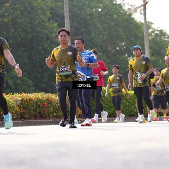 Runner Photo 6593134