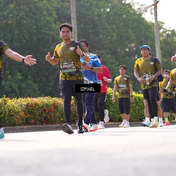 Runner Photo 6593144