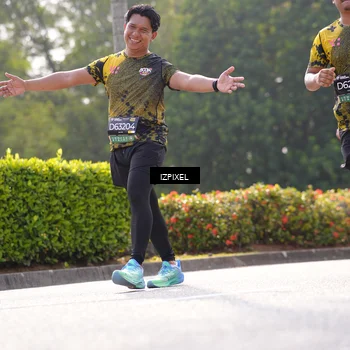 Runner Photo 6593178