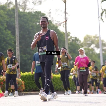 Runner Photo 6593286